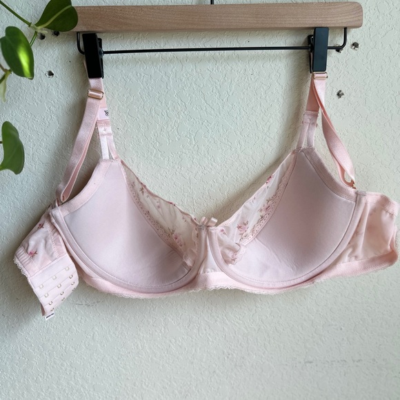 VS Bra- half coverage - Picture 4 of 4